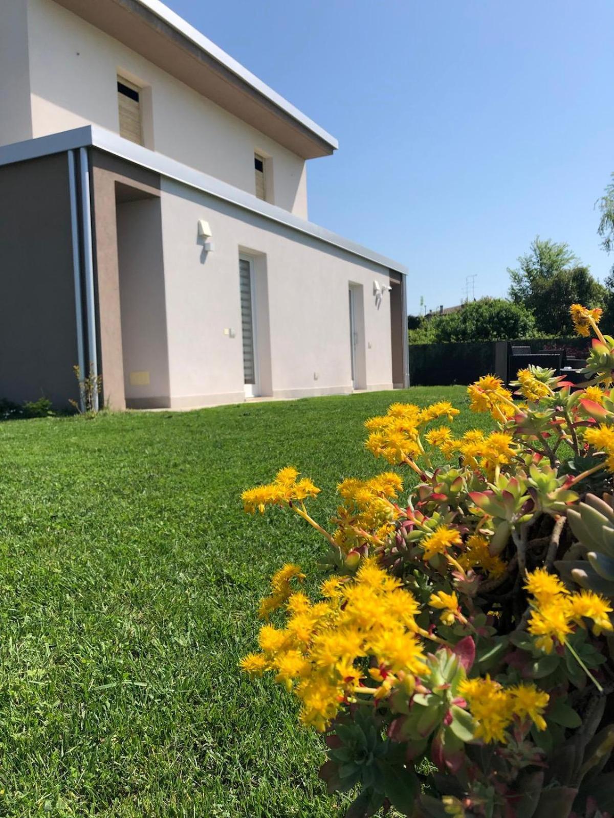 Hotel I Broletti Del Garda Pacengo Di Lazise Exterior foto